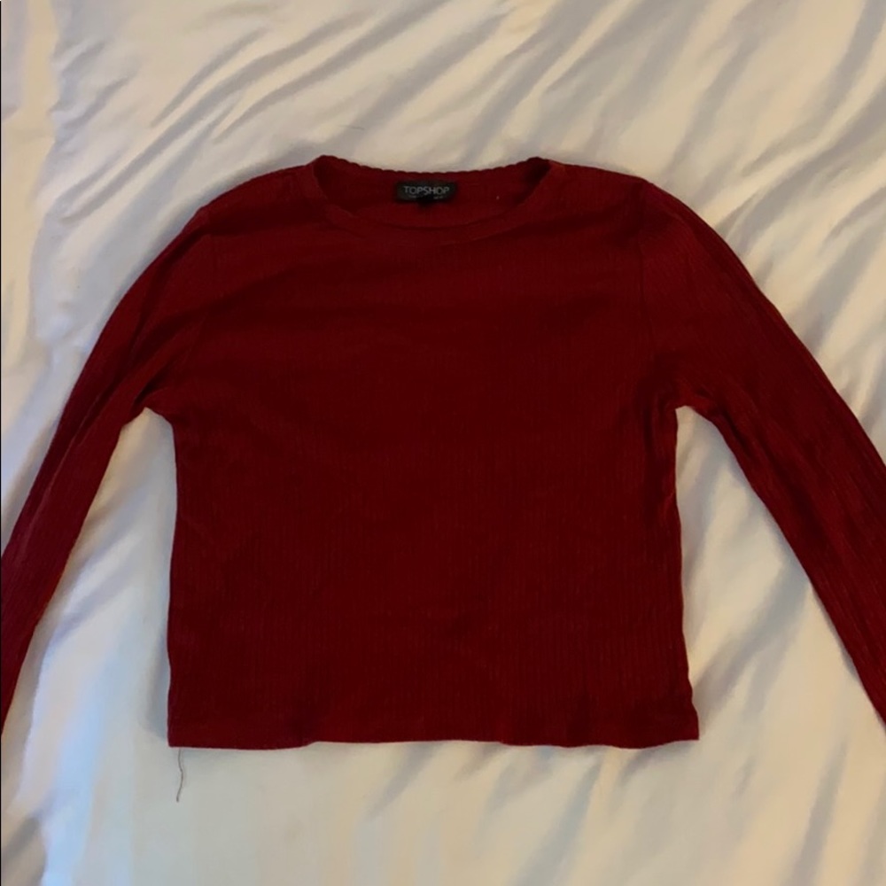 Red long sleeve crop top